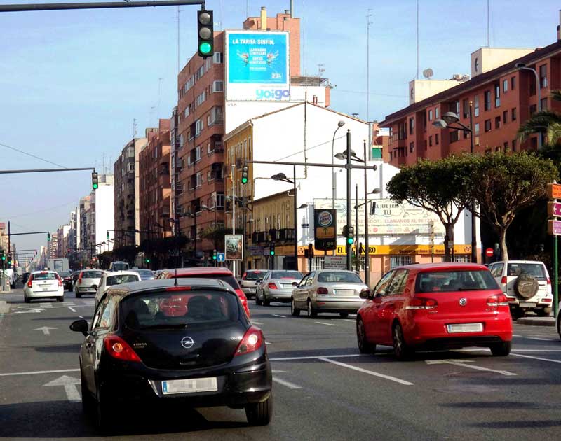 pym-medianera-publicidad-exterior-yoigo-valencia-vsa-comunicacion