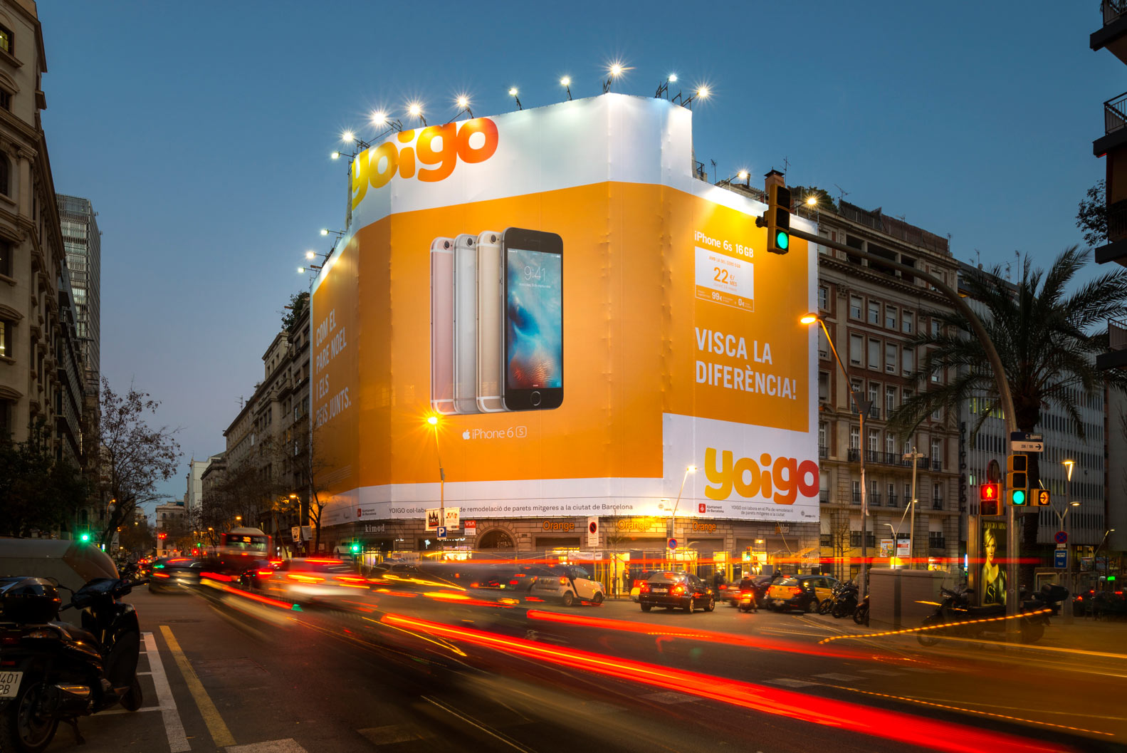 lona-publicitaria-barcelona-yoigo-balmes-206-vsa-comunicacion