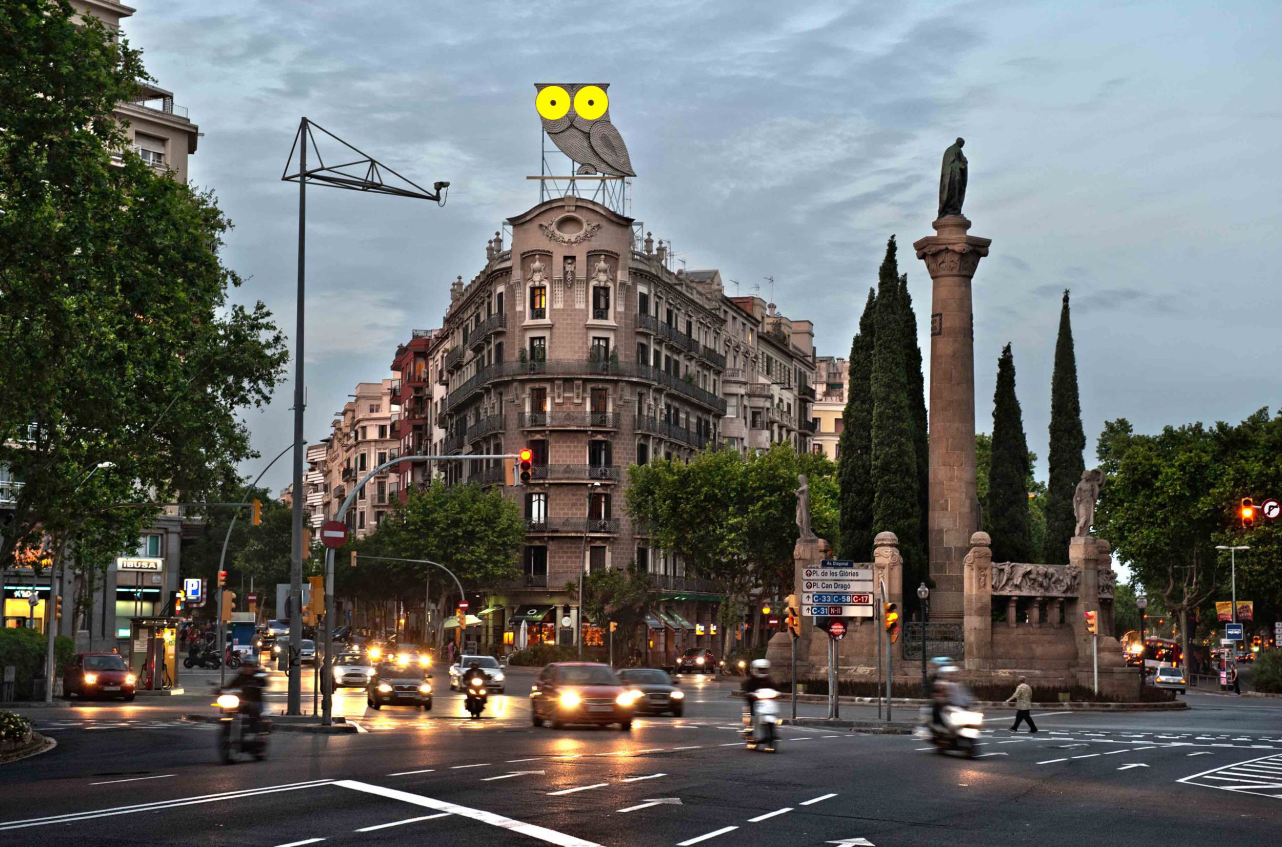 rotulo-luminoso-neon-buho-barcelona-panoramica-vsa-comunicacion