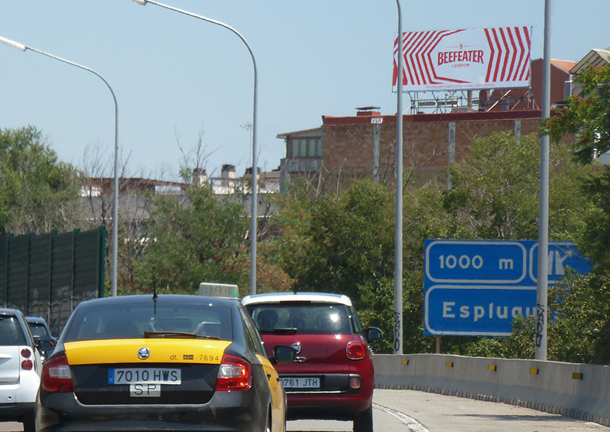 pym-barcelona-laurea-miro-309-beefeater-slide-vsa-comunicacion