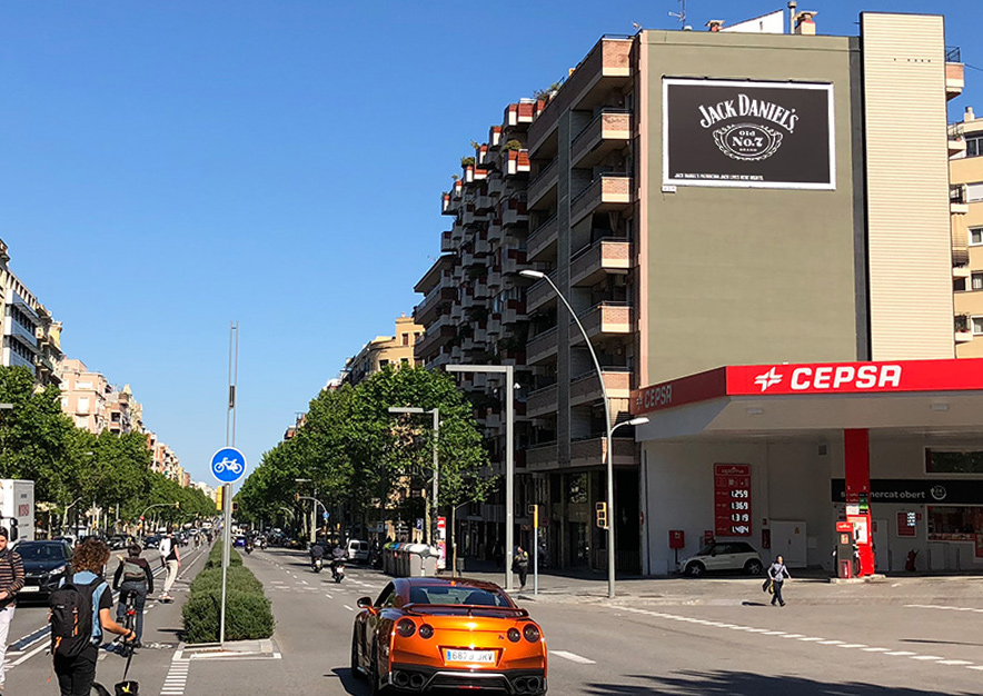 pym-barcelona-avenida-paralelo-179-jack-daniels-vsa-comunicacion