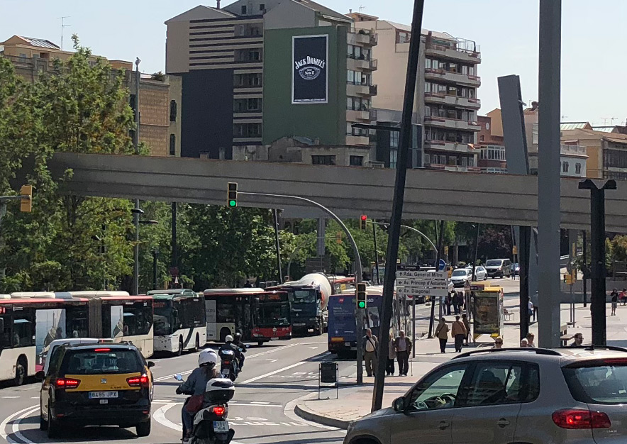 pym-barcelona-ronda-general-mitre-240-2-jack-daniels-vsa-comunicacion