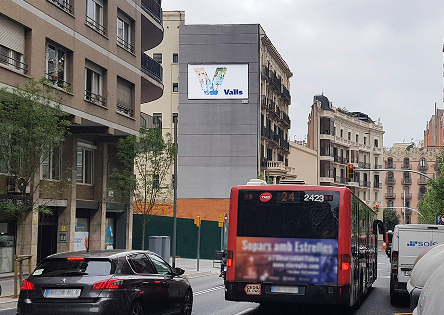 pym-barcelona-avenida-principe-de-asturias-4-manuel-valls-vsa-comunicacion