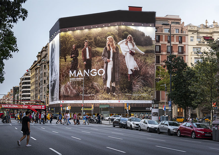 lona-publicitaria-barcelona-paseo-de-gracia-54-mango-noche-vsa-comunicacion