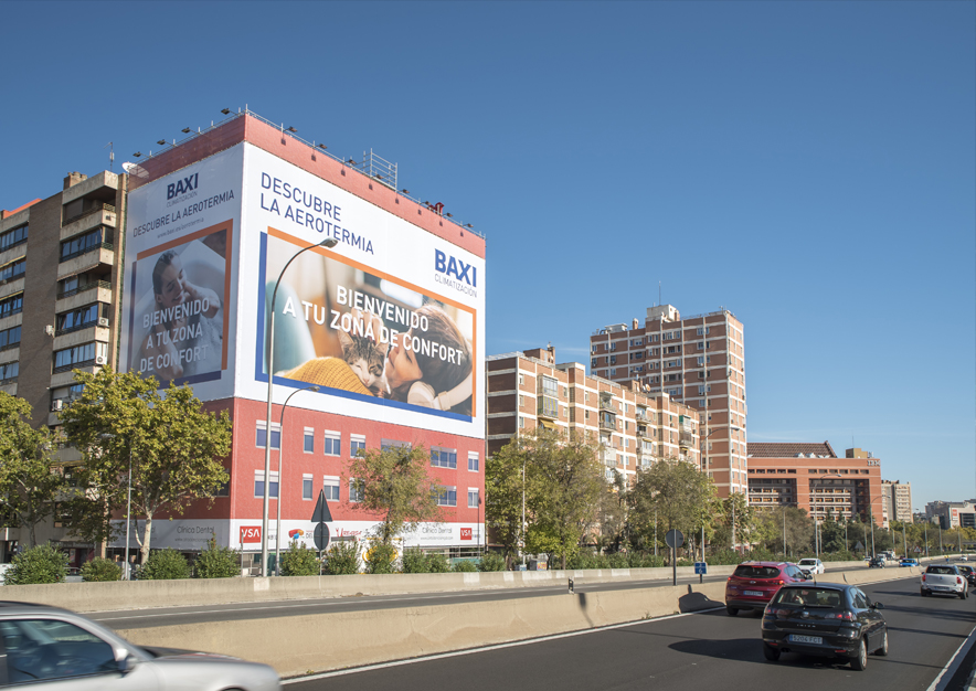 lona-publicitaria-madrid-avenida-america-45-baxi-dia-noviembre-2021-vsa-comunicacion